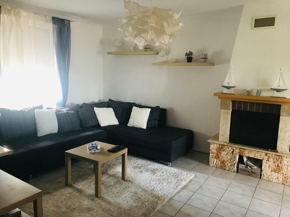 Vadszőlő Apartmanház Gyomaendrőd Exterior foto